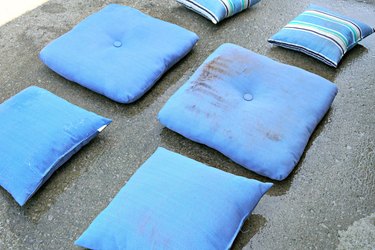 how to clean patio cushions