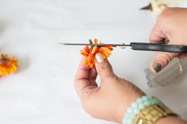 Cutting stems off flowers