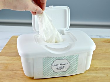 homemade glass and mirror cleaning wipes