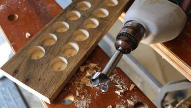 Rustic DIY Wall Rack for Knives