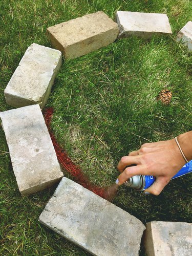 How to Build a Brick Fire Pit in Your Backyard