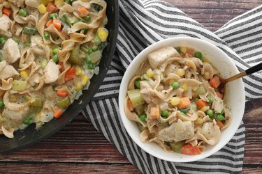 Chicken pot pie pasta