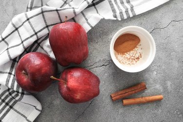 Ingredients for baked cinnamon apple chips