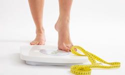 Stepping on the scale regularly can be a smart dieting move.